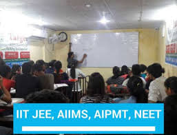 Target IITJEE-PMT Classes class room photo 1